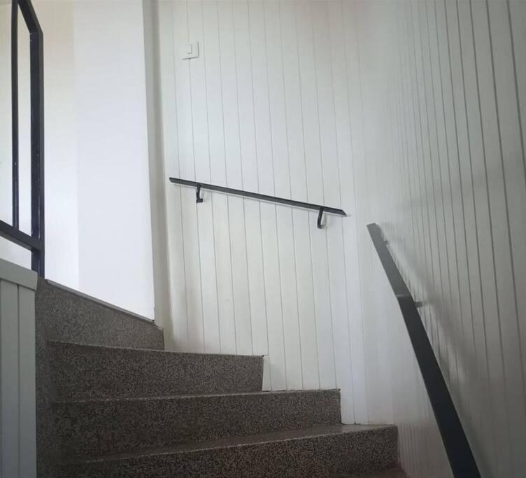 Lovely Flat, City Center With Free Parking Varaždin Esterno foto